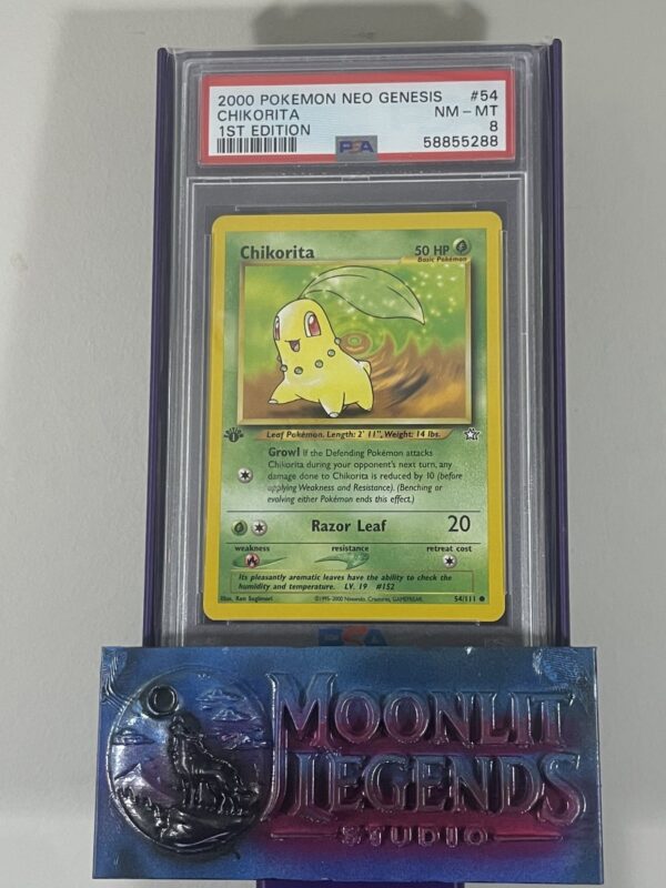 Chikorita – Neo Genesis (PSA 8 NM-MT)