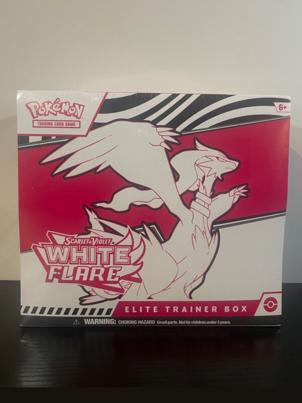 Scarlet and Violet White Flare Elite Trainer Box