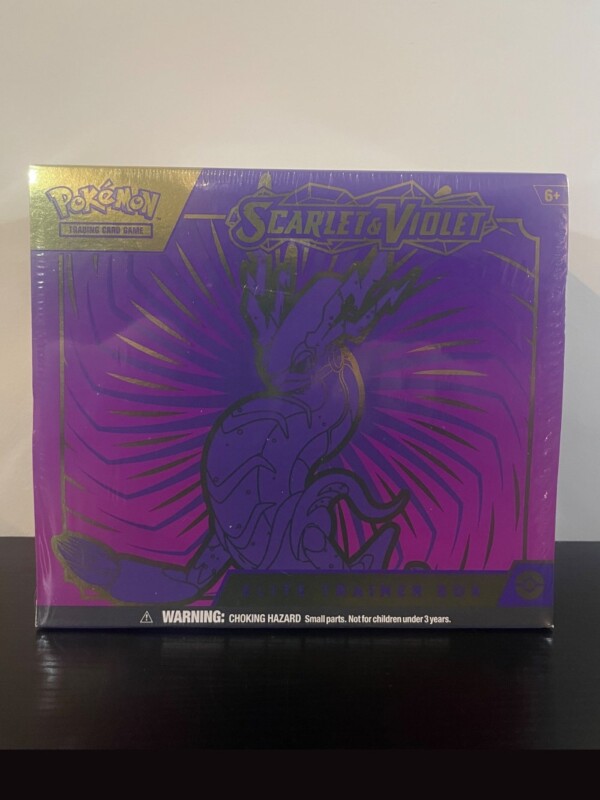 Scarlet and Violet Miraidon Elite Trainer Box
