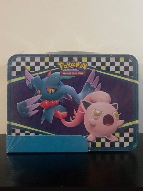 Back to School 2024 Collectors Chest – Flutter Mane, Jigglypuff, Iron Treads and Iron Valiant