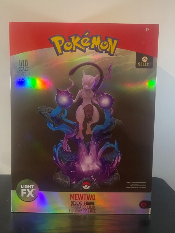 Pokémon Select Mewtwo 13" Deluxe Light FX Figure
