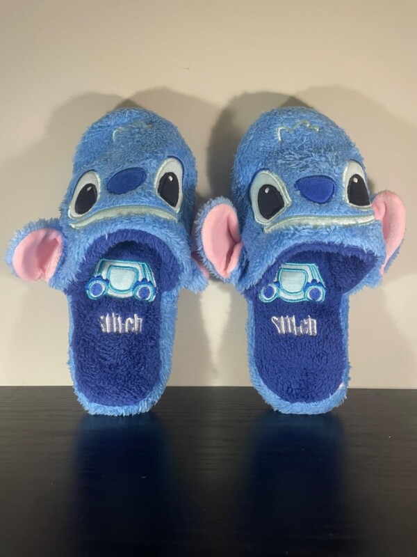 Disney Stitch Slippers (Large)