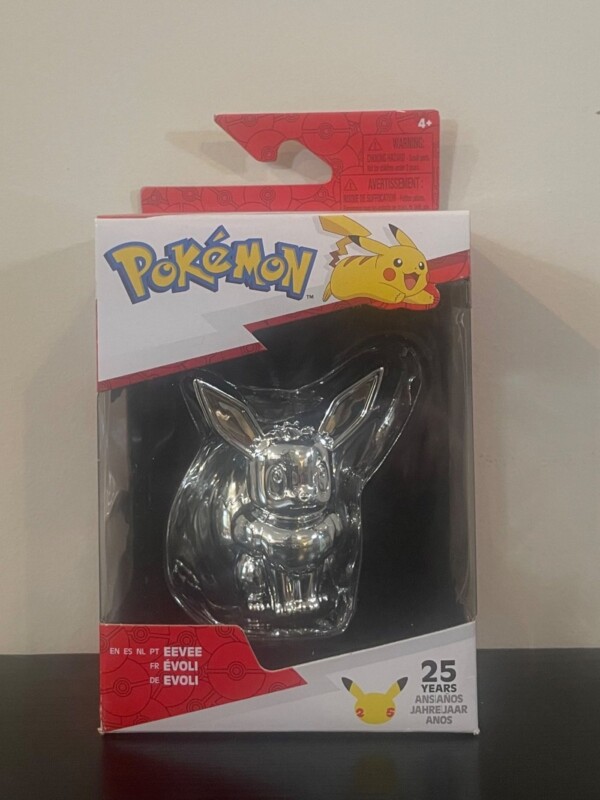 25th Anniversary Silver Eevee Figure